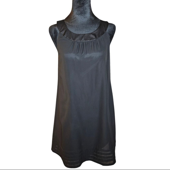 H&M 4 Black Sleeveless Halter A-line Mini Dress - Picture 2 of 7